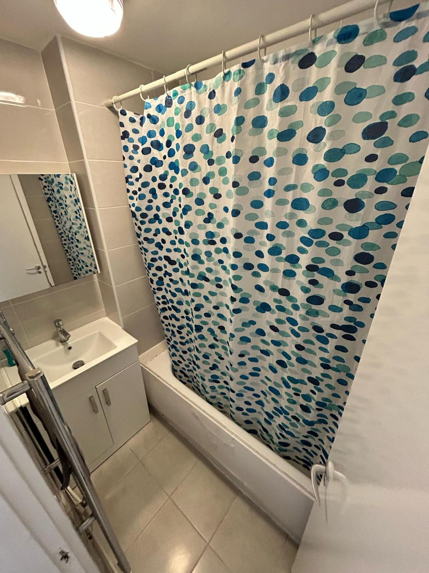 Flat, Apartment In Haggerston N1, Central Лондон Екстериор снимка