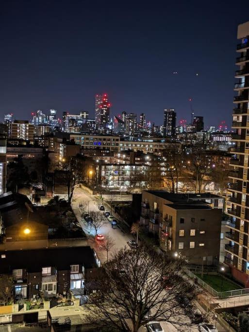 Flat, Apartment In Haggerston N1, Central Лондон Екстериор снимка